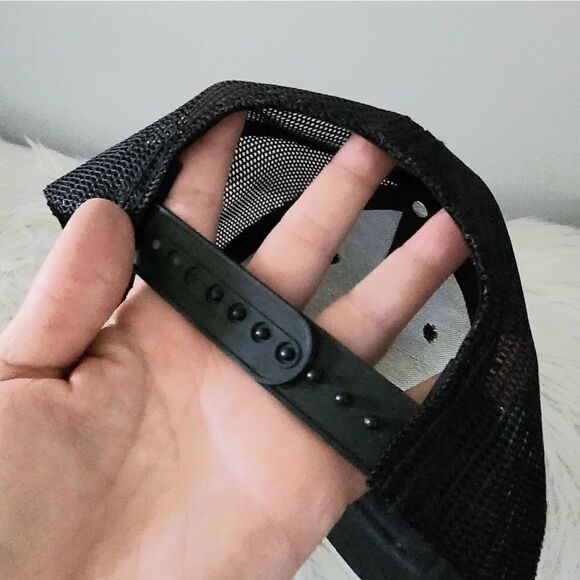 MOTORKOTE TRUCKER HAT LIMITED EDITION BLACK WITH GOLD LOGO SNAPBACK - Picture 2 of 4